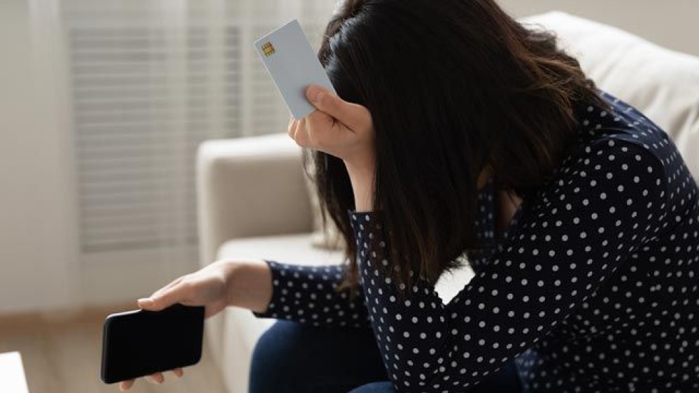 Córdoba Una Mujer Fue Estafada Con El “cuento Del Tío” Y Le Robaron 600 Mil Pesos Radio 2462